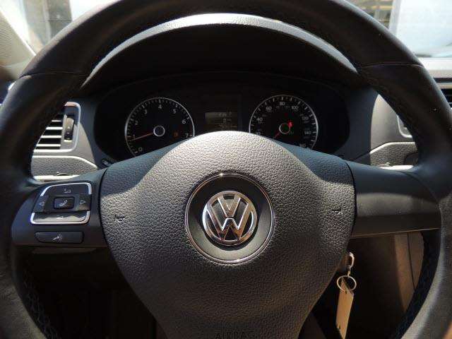 2013 Volkswagen Jetta 